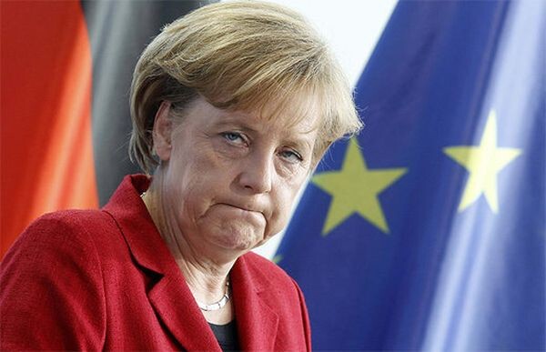 Ангела Меркель: «Я больше не могу общаться с Порошенко и Яценюком»