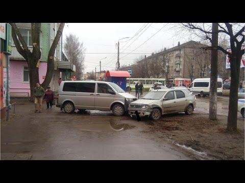 Пьяный лихач устроил массовое ДТП в Кирове