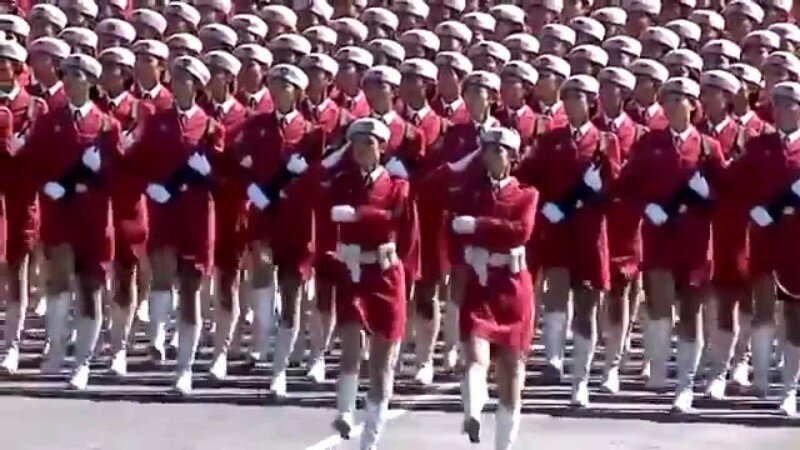 Китайские девушки - военный парад ( КАТЮША )