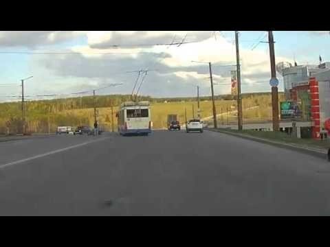 Мотоциклист vs троллейбус