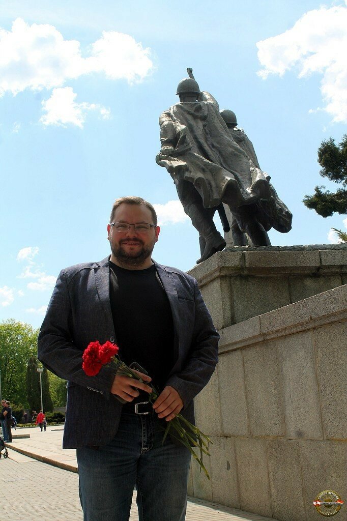  В Калининградской области открыли мемориал воинам-мотоциклистам