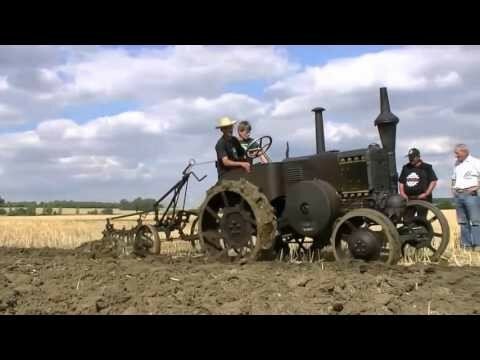 Старинный немецкий трактор