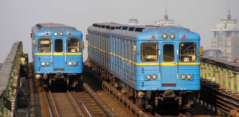 Как «москали» украли киевское метро