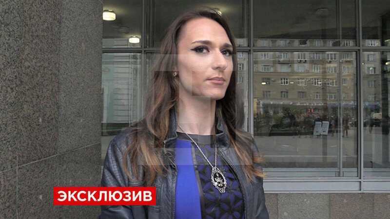 Голубой вагон бежит, качается