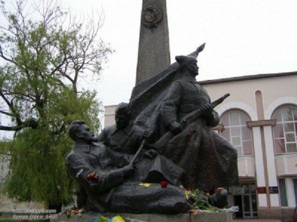 Житомирский Коростень восстал против киевской декоммунизации