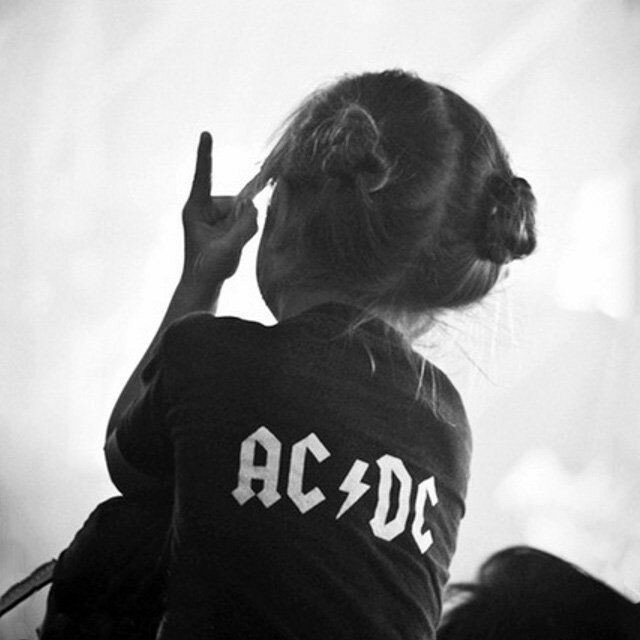 Занимательные факты о группе AC/DC