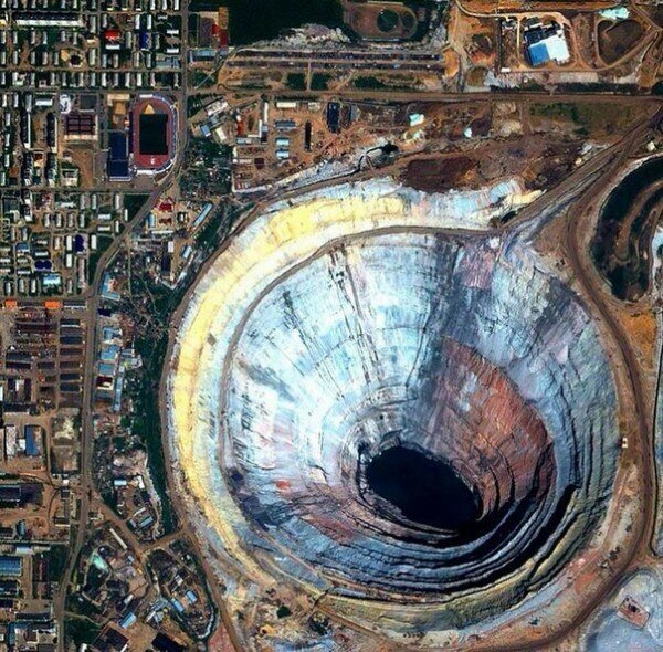Алмазный рудник "Мир", Восточная Сибирь