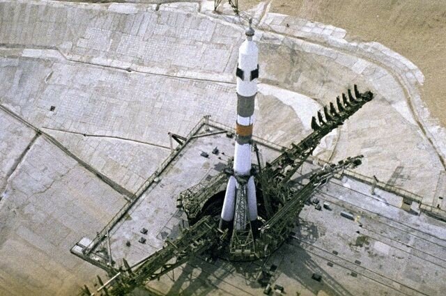 «Союз-11»: без признаков жизни». Почему погибли советские космонавты?