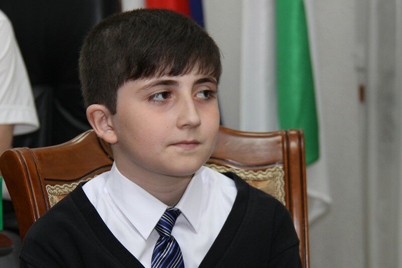 Путин вернул школьнику деньги, высланные им на преодоление кризиса