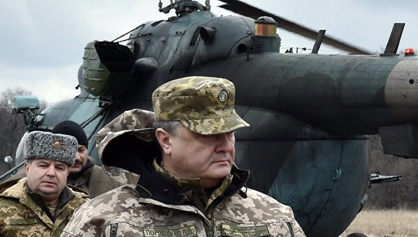 Порошенко заявил, что Украина может научить НАТО воевать с Россией