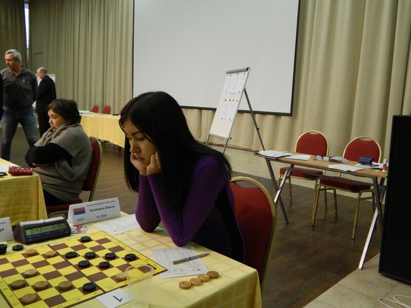 Жанна - чемпион мира по Русским шашкам