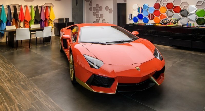 Lamborghini Ad Personam Studio - здесь создают эксклюзивные Ламбо