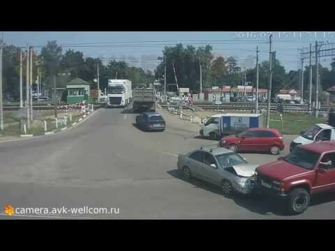 Авария на жд переезде 