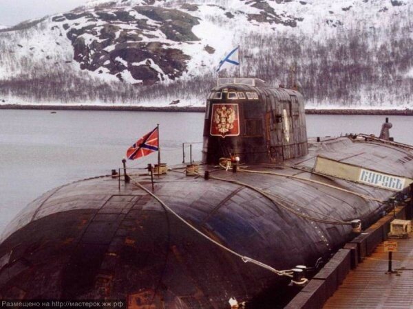 Сегодня 16-я годовщина трагической гибели в Баренцевом море подводной лодки "Курск"