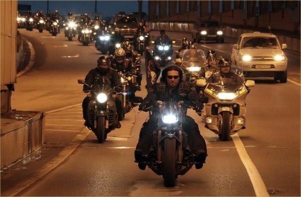 Бескорыстный патриотизм мотоциклистов-байкеров всего за 7 млн. рублей (перепост)-