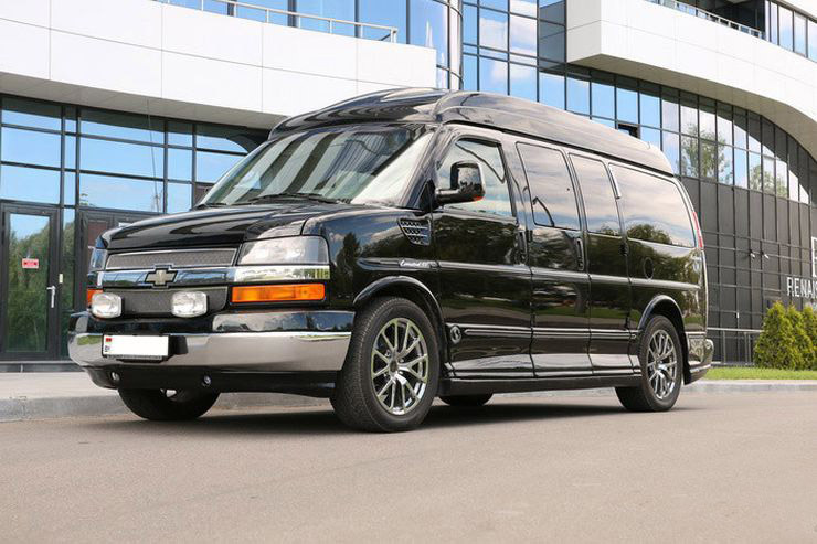 Тест-драйв мощного рамного Chevrolet Express