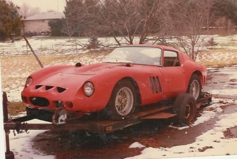 Ferrari 250 GTO заброшенная на 15 лет в поле