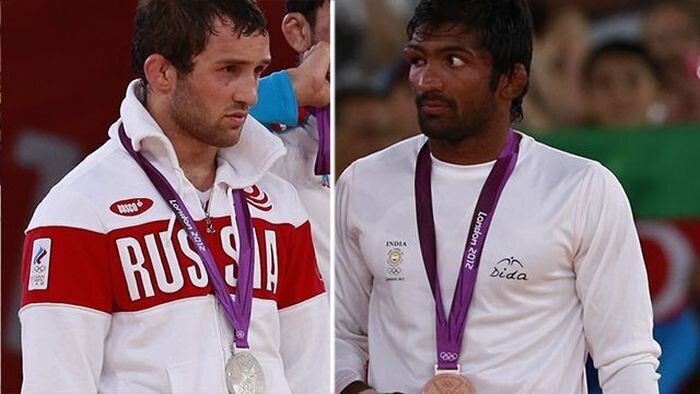 Борец из Индии отказался от олимпийской медали погибшего россиянина