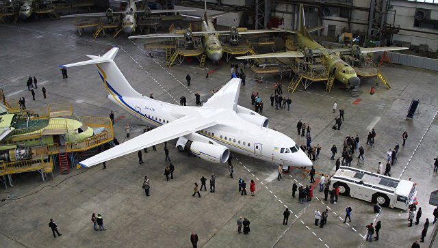 "Антонов" прекратил сборку самолетов из-за разрыва кооперации с Россией