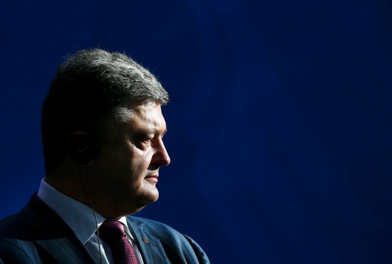  ПОЛИТИЧЕСКОЕ БЕЗУМИЕ ШОКОЛАДНОГО КОРОЛЯ
