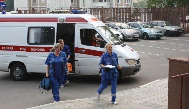 В Новокузнецке напали на бригаду Скорой помощи. Сильно избили медсестру