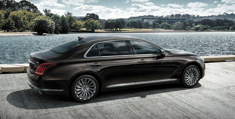 Флагманский Genesis G90 оказался на миллион дороже Экуса