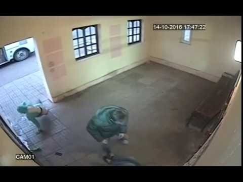 Заступился за девушку
