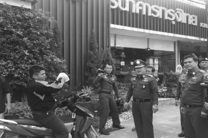 В Таиланде грабитель банка выбросил большую часть украденных денег за ненадобностью
