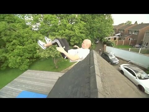 Damien Walters - прыжок через частный дом