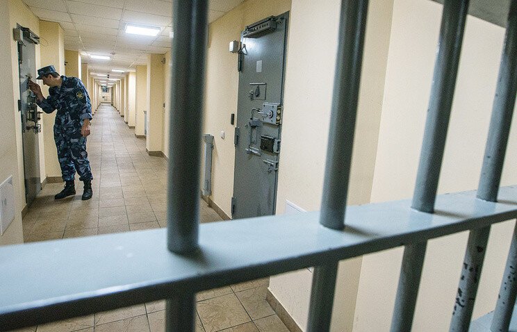Путин: государство должно реагировать на нарушения прав заключенных