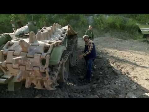 Взрывы разных типов мин в замедленной съемке