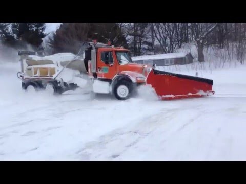 Скоростная Уборка Снега: БАТ-2, Пикапы и Погрузчик