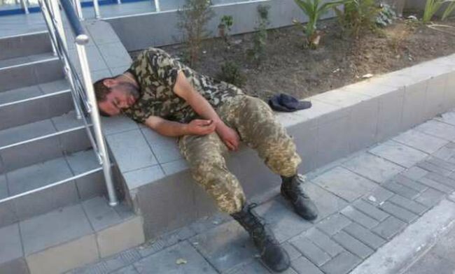 «Герою» больно: ветеранов АТО бьют и презирают по всей Украине