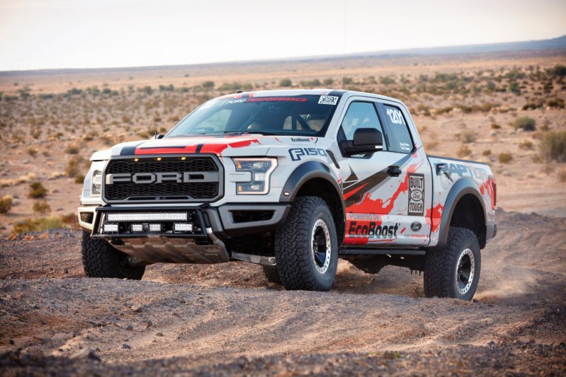 Новый Ford F-150 Raptor пройдет испытание пустыней