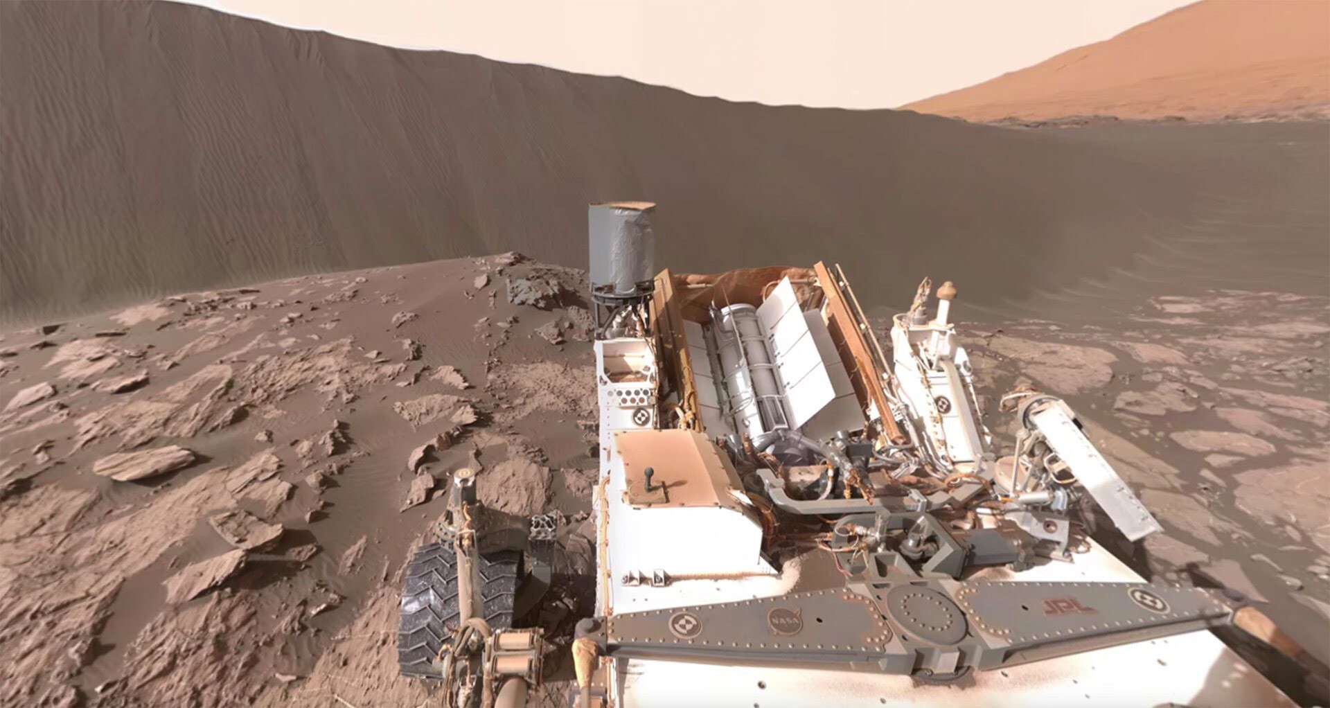 NASA организовало для Земли 3D-экскурсию по марсианской дюне  