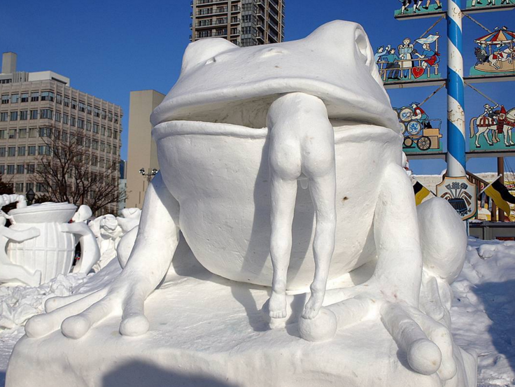 В Японии открылся крупнейший снежный фестиваль 