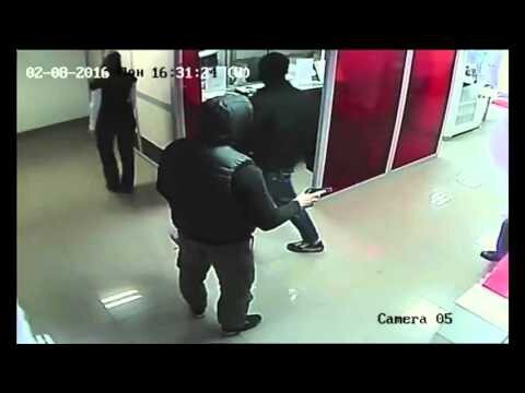  Видео ограбления банка в Запорожье