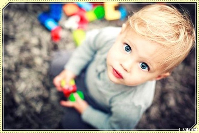 Были в торговом центре и выиграли по мягкой игрушке в рекламной викторине