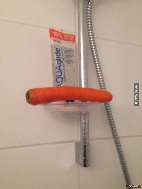 Девушка спрашивает: