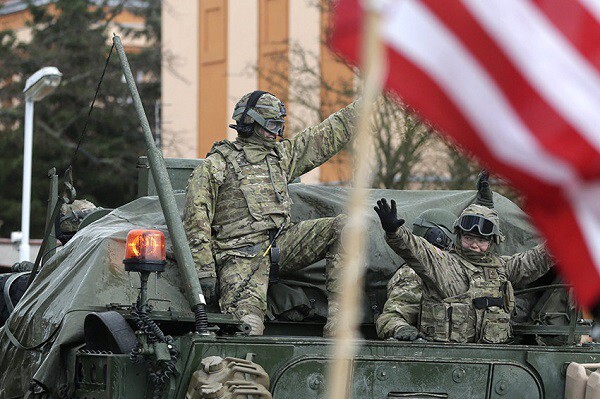 Пьяные американские солдаты устроили дебош в Литве