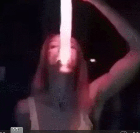 Где эта улица, где этот дом, где эта барышня