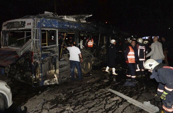 Жертвами взрыва в Анкаре стали 27 человек.