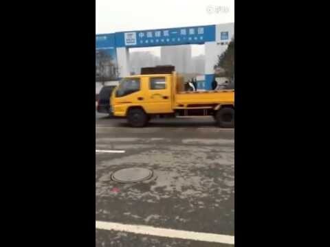 Борьба с незаконной парковкой по-китайски