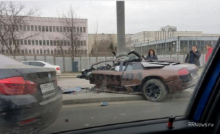 Спасение пассажира «ламборгини», разбившегося в Москве