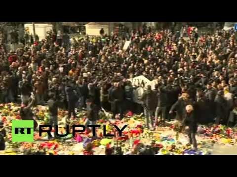 Полиция в Брюсселе применила водомёты против футбольных фанатов на площади Биржи  Ор