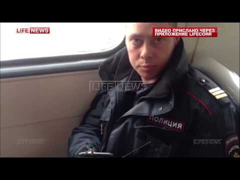 Полицейский напал на контролера в электричке Москва — Петушки