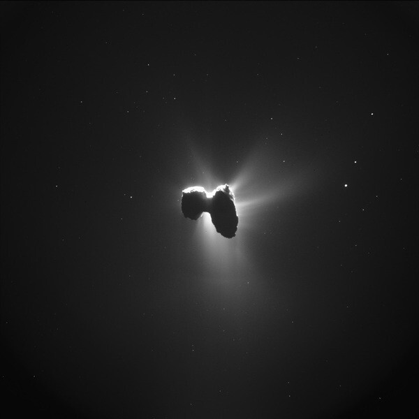 Лучший снимок кометы Чурюмова-Герасименко