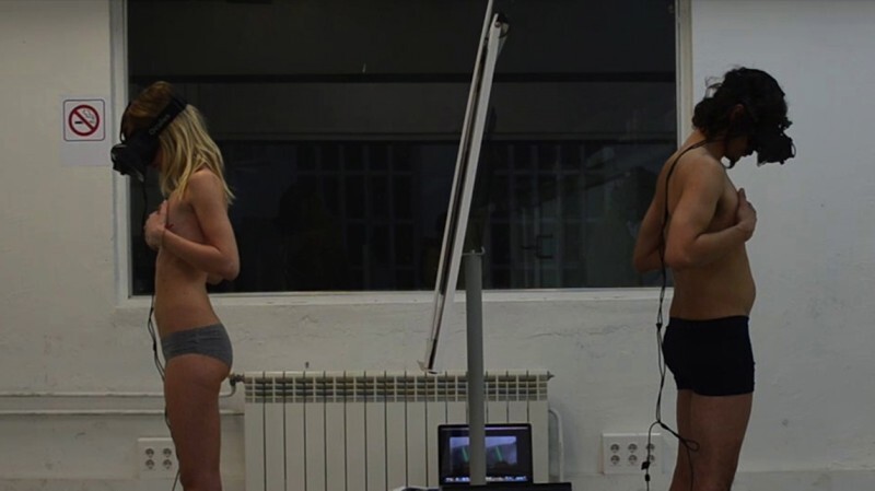 Секс-костюм виртуальной реальности 