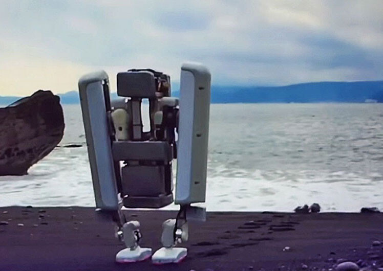 Google продемонстрировала двуногого робота, способного перемещаться по различным поверхностям