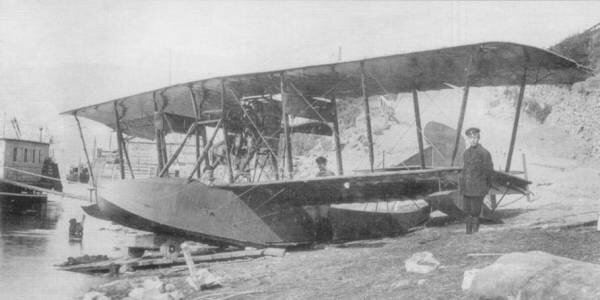 Как русский аэроплан взял на абордаж вражеское судно в 1917 году